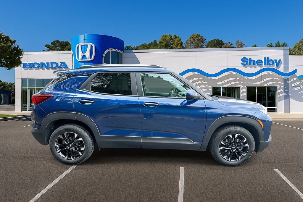 Used 2023 Chevrolet TrailBlazer LT image 9