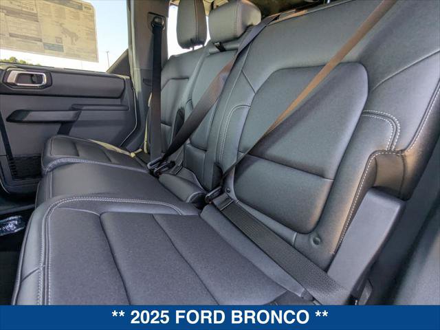 New 2025 Ford Bronco Badlands AWD/4WD image 18