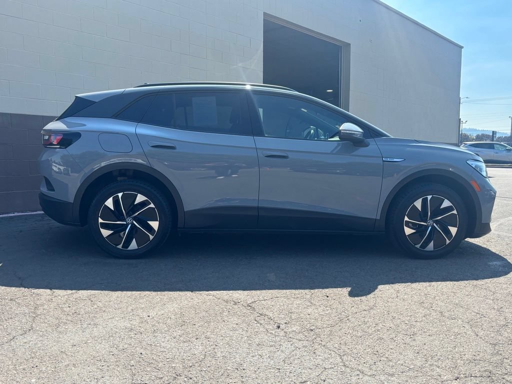 Used 2022 Volkswagen ID.4 Pro AWD/4WD image 3