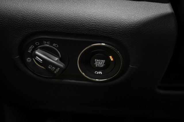 Used 2019 Maserati Levante image 17