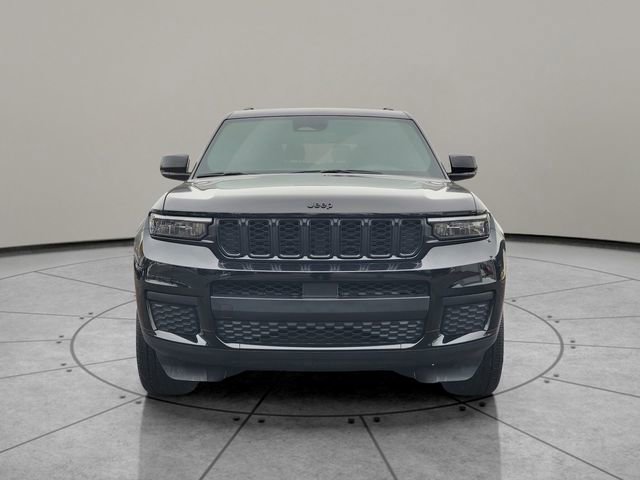 Certified 2025 Jeep Grand Cherokee L Laredo image 15