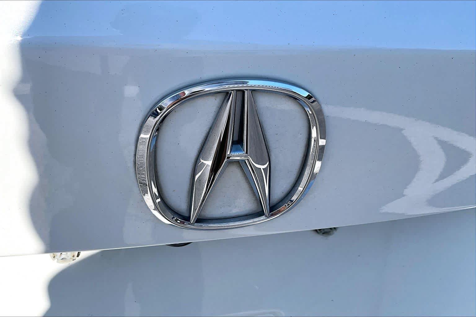 Used 2016 Acura TLX w/ Technology Package FWD image 39