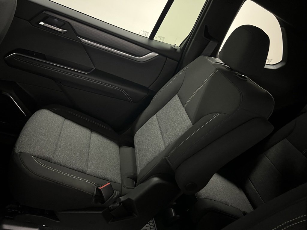 New 2026 GMC Acadia Elevation w/ LPO, Floor Liner Package image 24