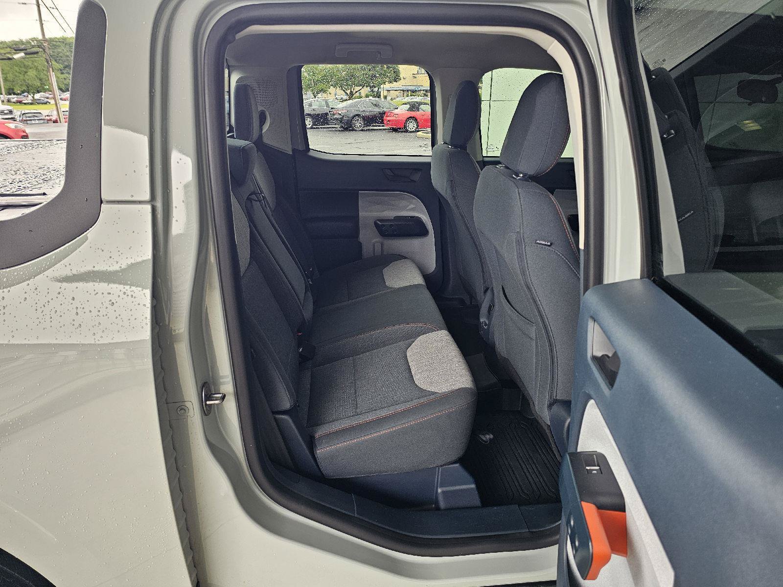 Used 2024 Ford Maverick XLT FWD image 14