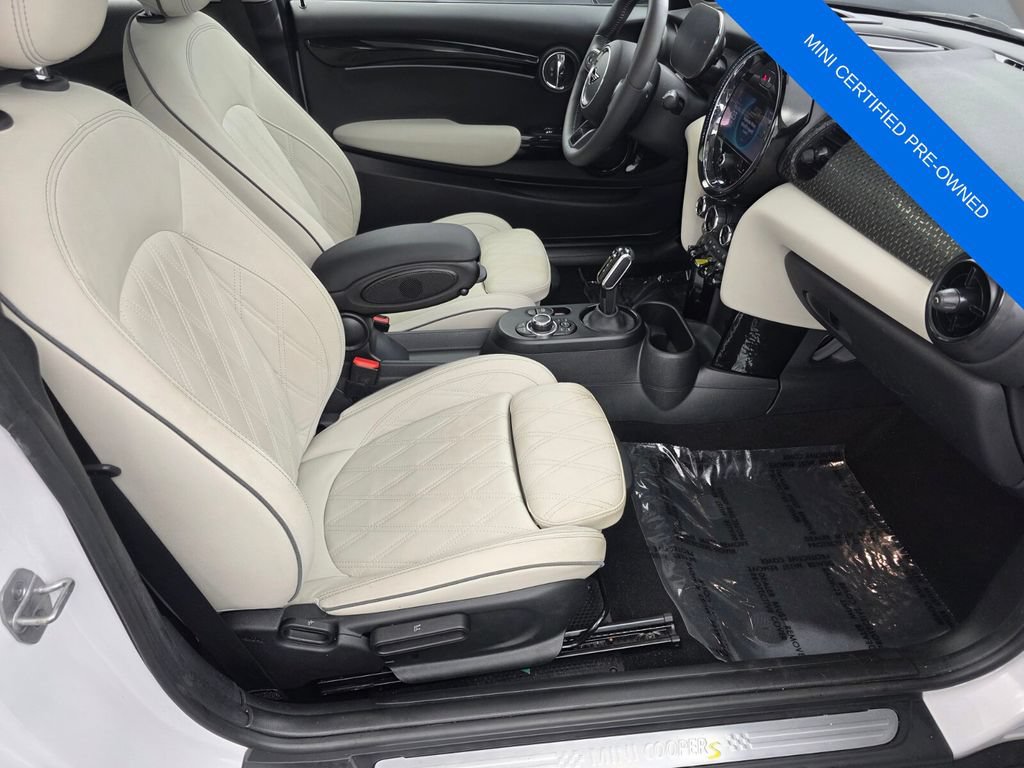 Used 2024 MINI Cooper SE FWD image 26