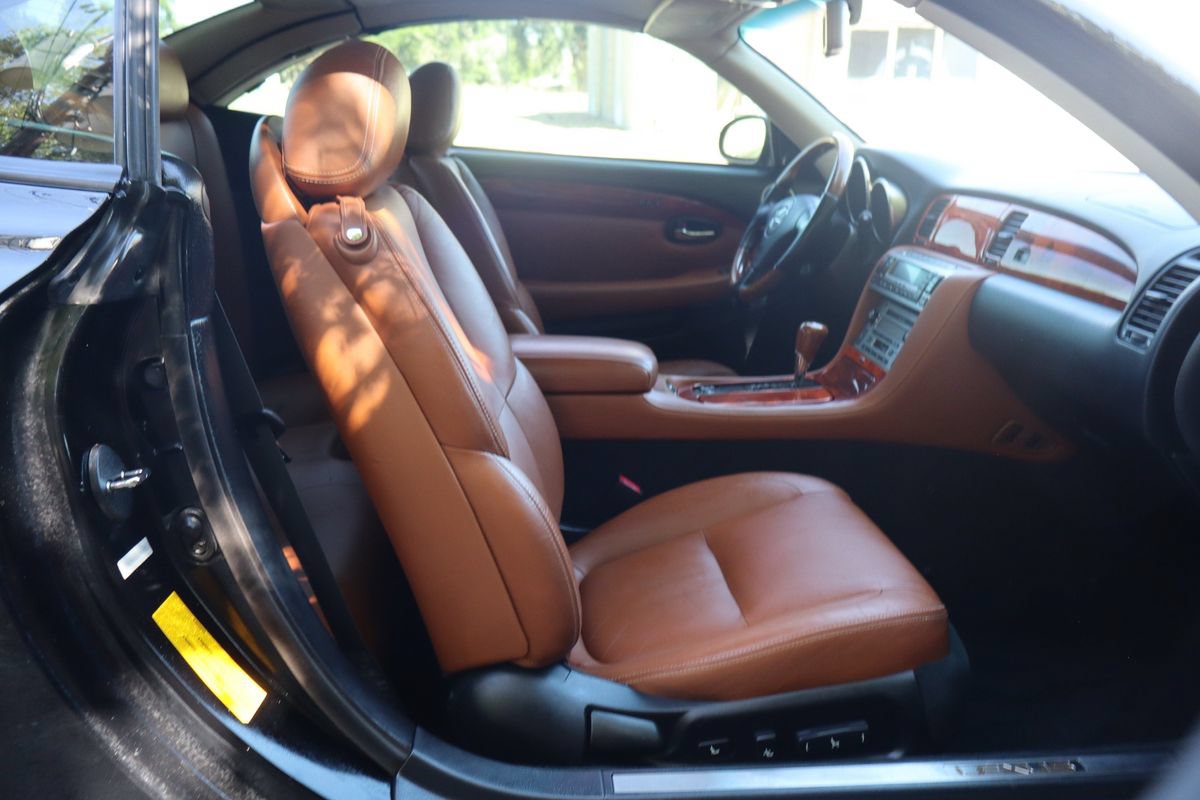 Used 2002 Lexus SC 430 Convertible RWD image 20