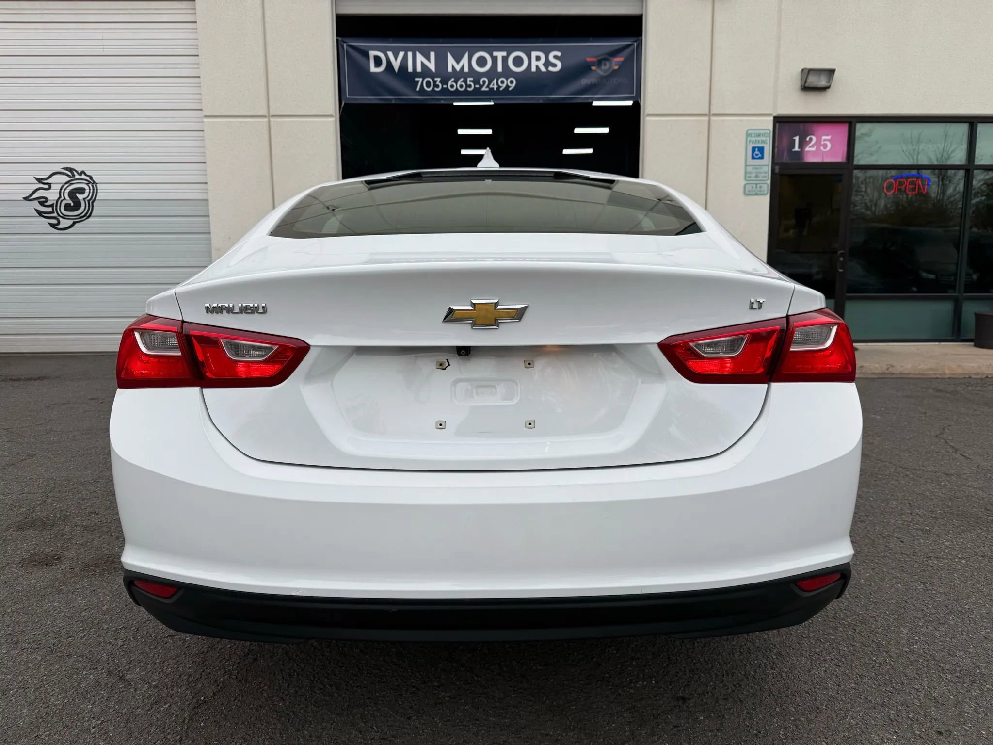 Used 2023 Chevrolet Malibu LT image 12