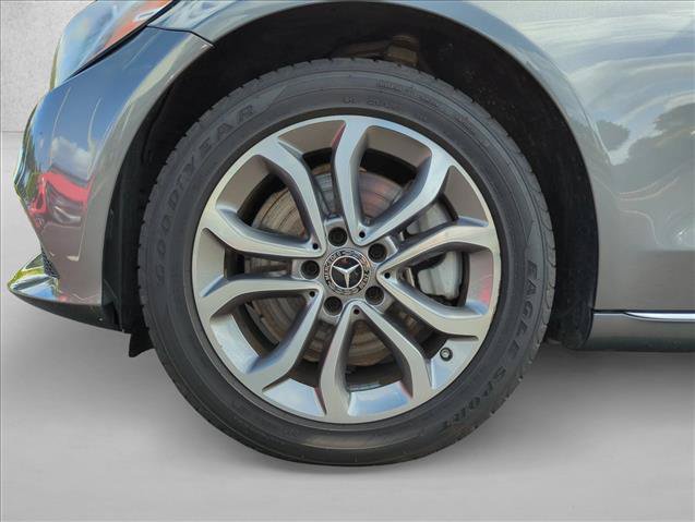 Used 2018 Mercedes-Benz C 300 4MATIC Sedan image 24