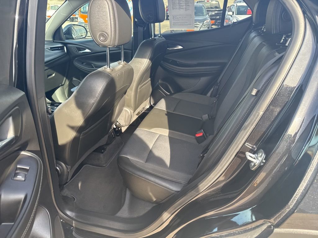 Used 2025 Buick Encore GX Preferred FWD image 12