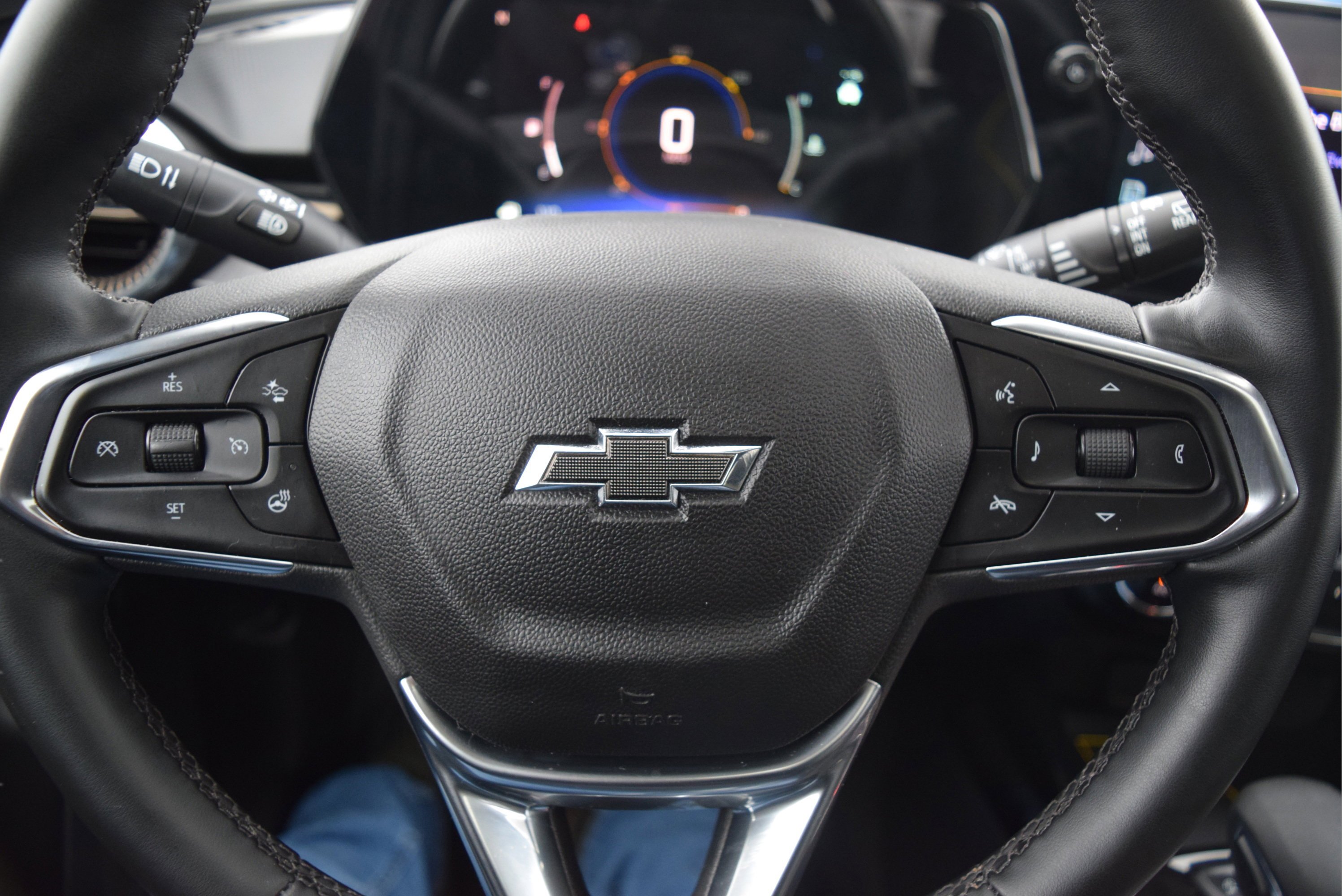 Used 2024 Chevrolet Trax ACTIV w/ Sunroof Package image 14