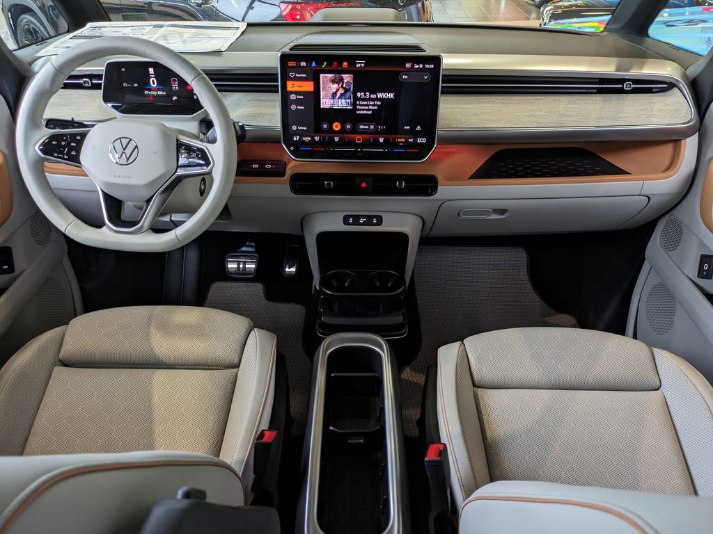 New 2025 Volkswagen ID. Buzz 1st Edition image 13