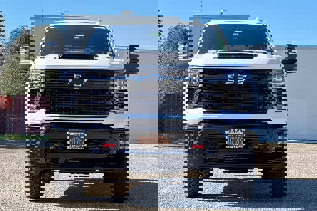 New 2026 Chevrolet Silverado 2500 LTZ w/ LTZ Plus Package image 9