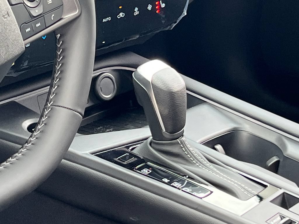 New 2026 Nissan Sentra SV w/ SV Convenience Package FWD image 13