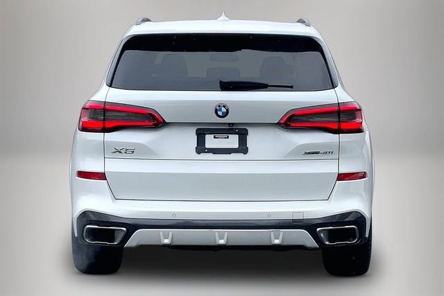 Used 2019 BMW X5 xDrive40i w/ M Sport Package image 4