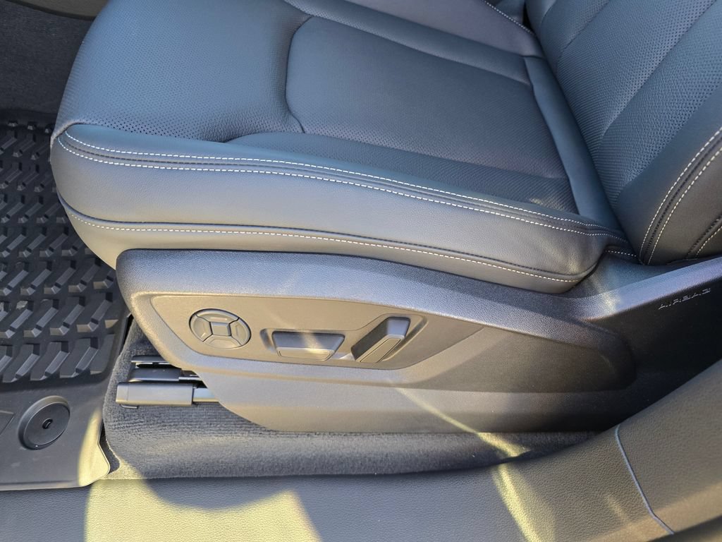New 2026 Audi Q8 Premium Plus AWD/4WD image 12