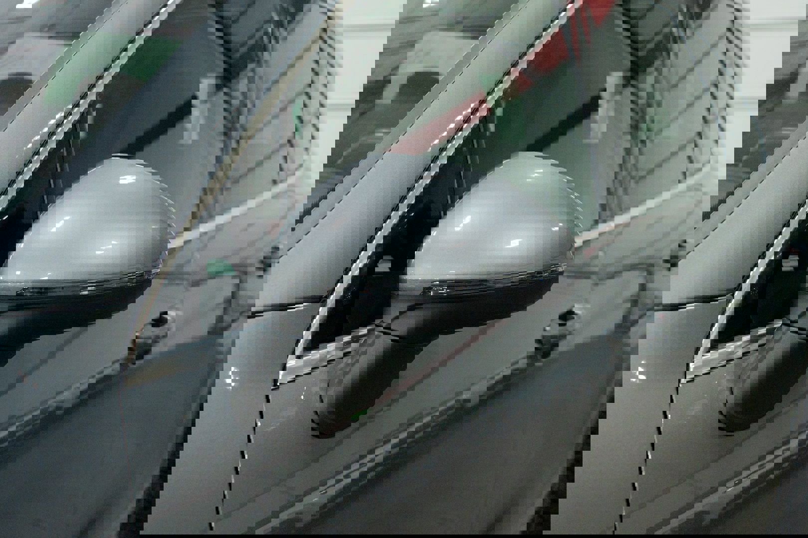 Used 2016 Porsche Cayenne image 17