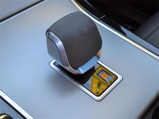 Used 2025 Land Rover Range Rover Velar S image 20