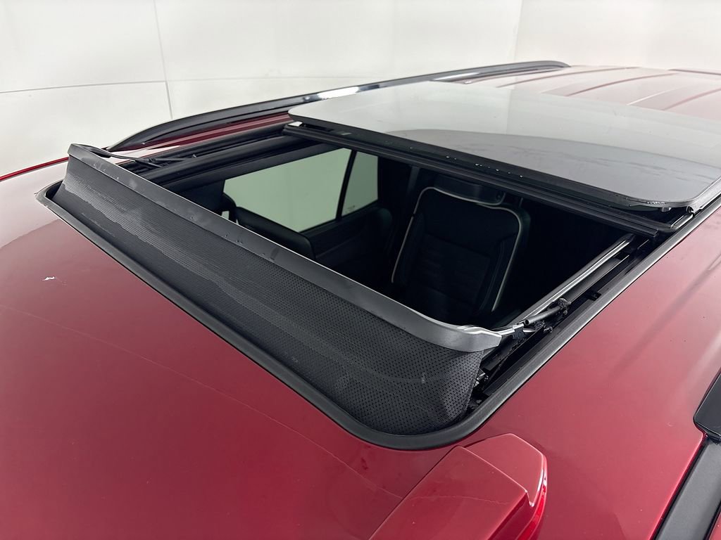 New 2026 GMC Yukon AT4 Ultimate w/ LPO, Floor Liner Package image 22