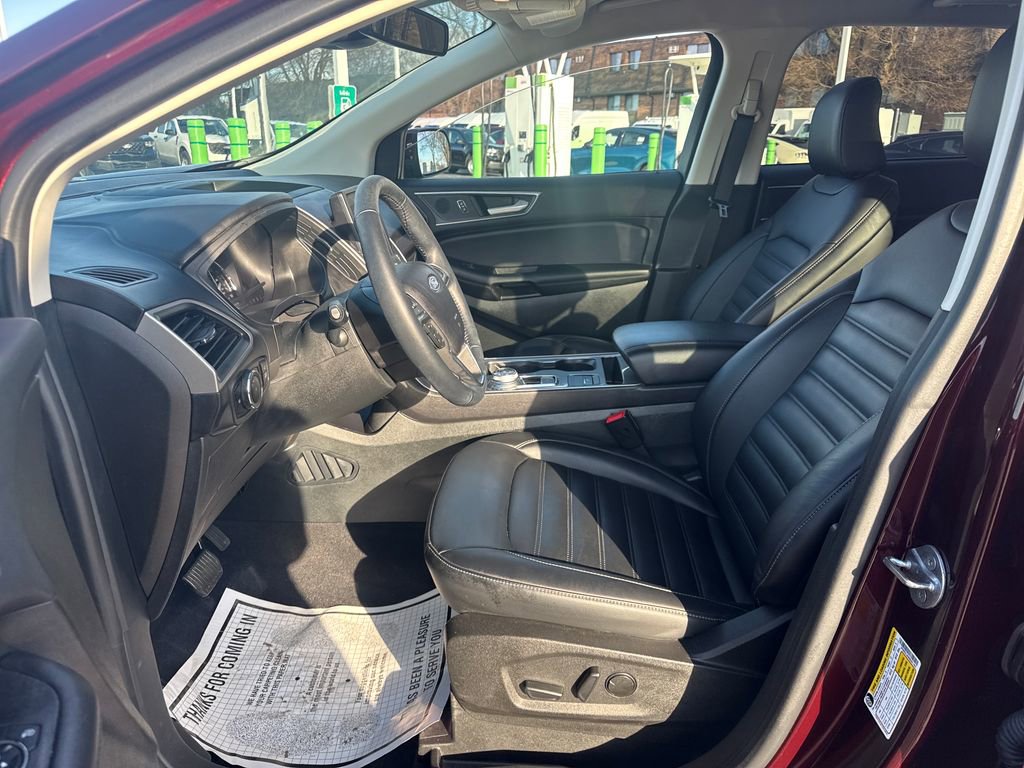 Used 2024 Ford Edge SEL w/ Convenience Package image 24
