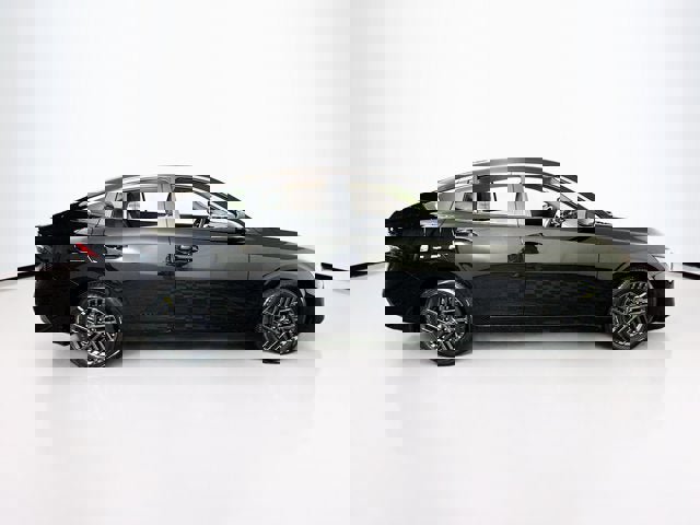 New 2026 Nissan Sentra SV w/ SV Convenience Package FWD image 4