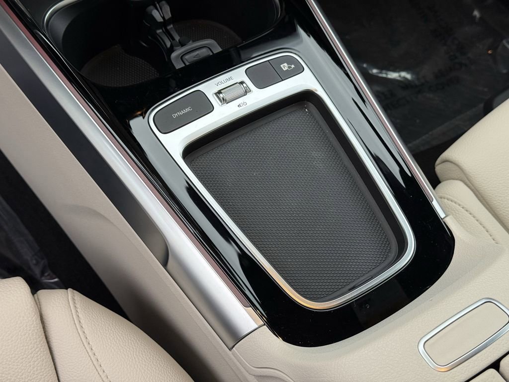 Certified 2025 Mercedes-Benz GLB 250 4MATIC image 35