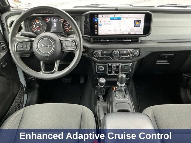 Used 2024 Jeep Wrangler Unlimited Sport AWD/4WD image 16