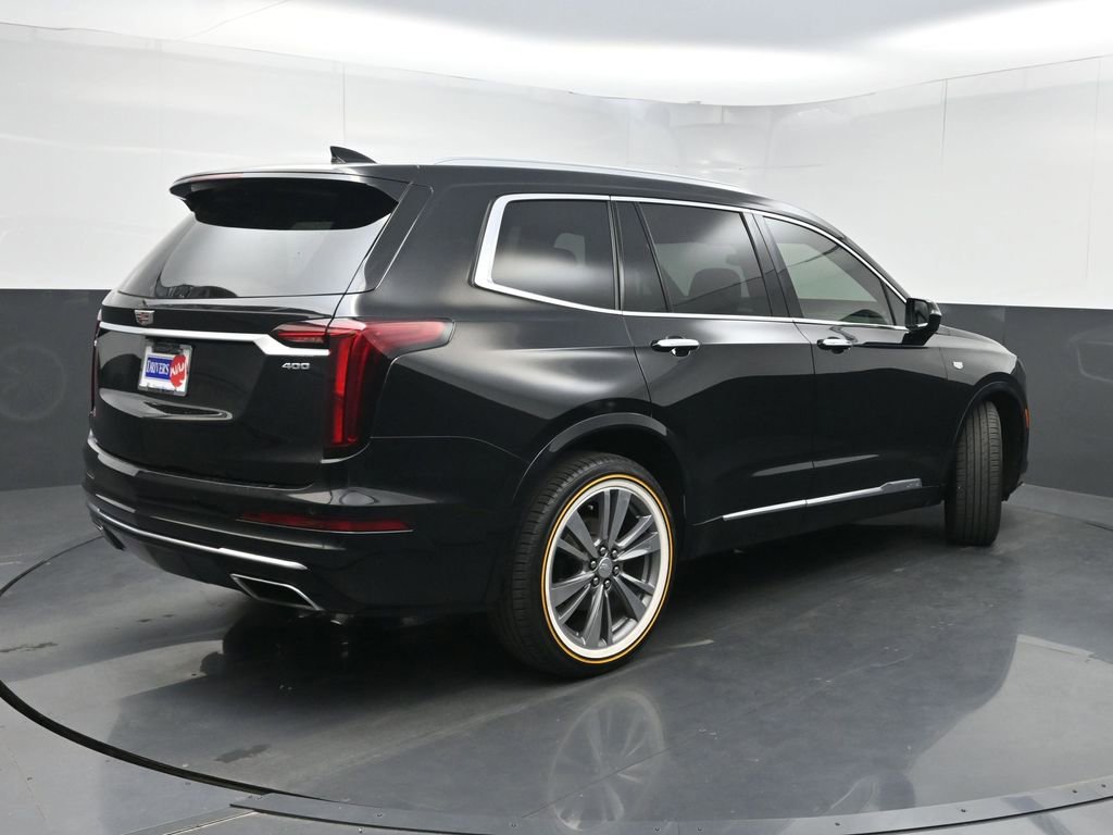 Used 2021 Cadillac XT6 Premium Luxury image 24