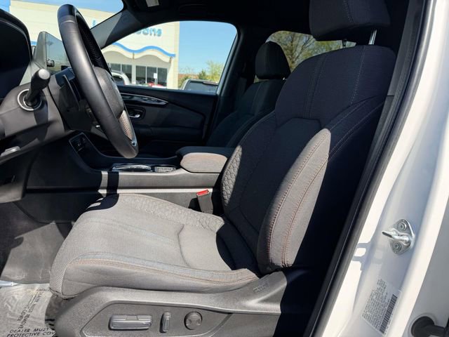 Used 2025 Honda Pilot Sport image 11