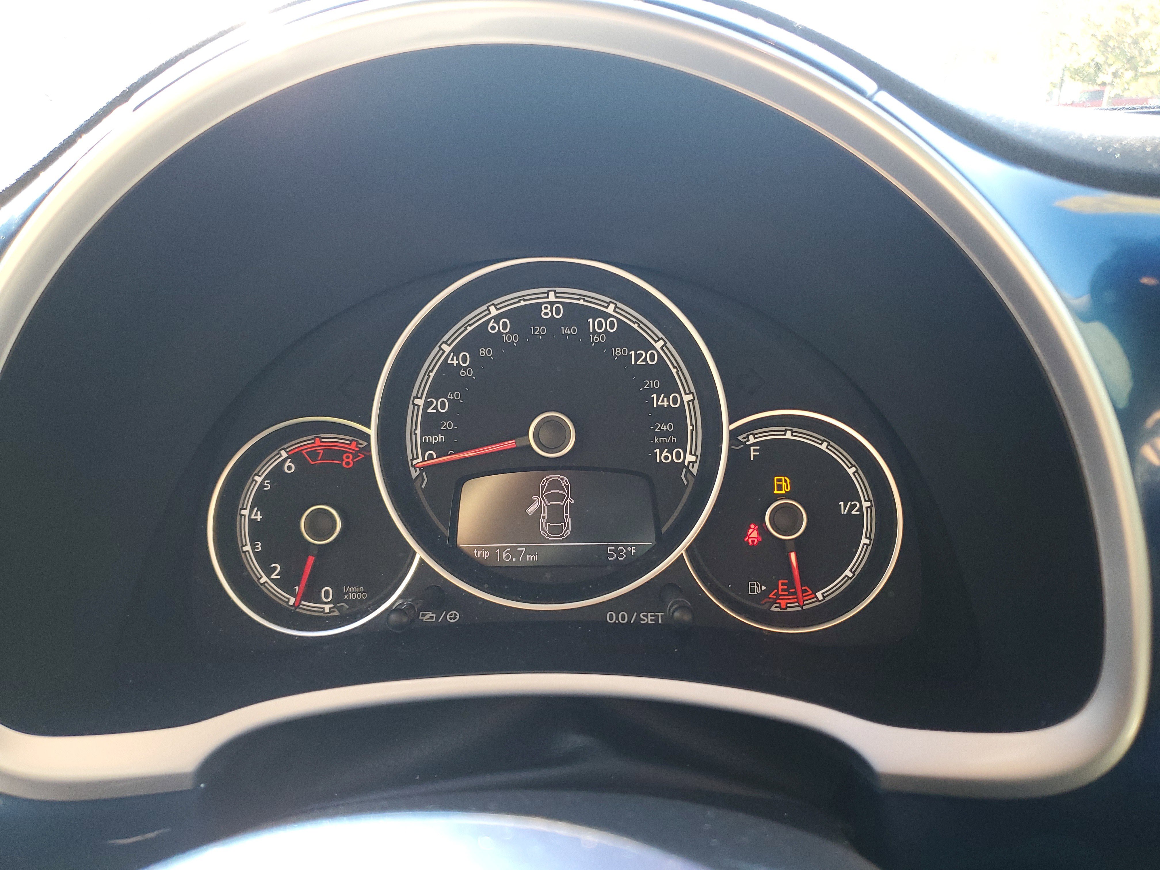 Used 2019 Volkswagen Beetle 2.0T S image 15