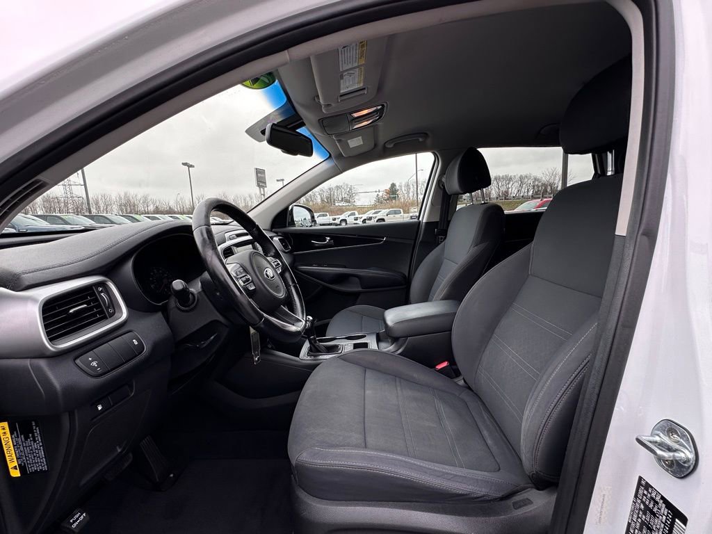 Used 2018 Kia Sorento LX image 17