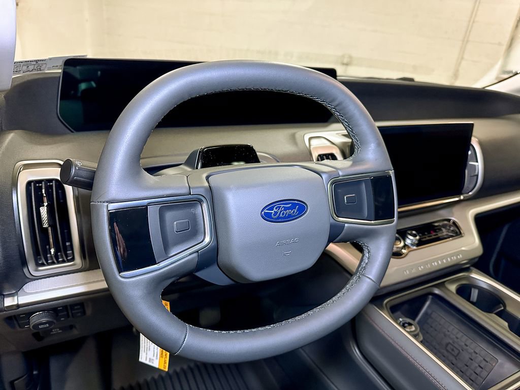 Used 2025 Ford Expedition Max Active image 27