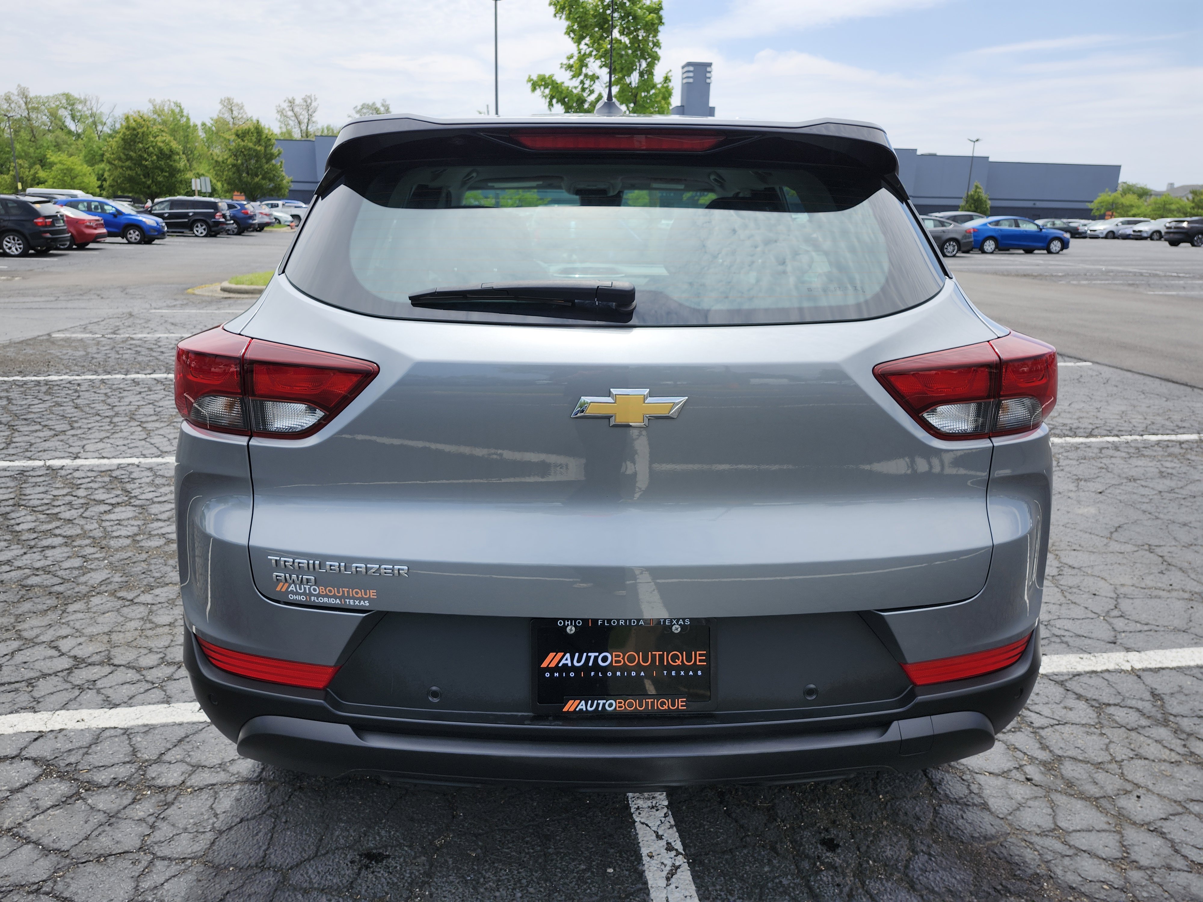 Used 2023 Chevrolet TrailBlazer LS AWD/4WD image 14