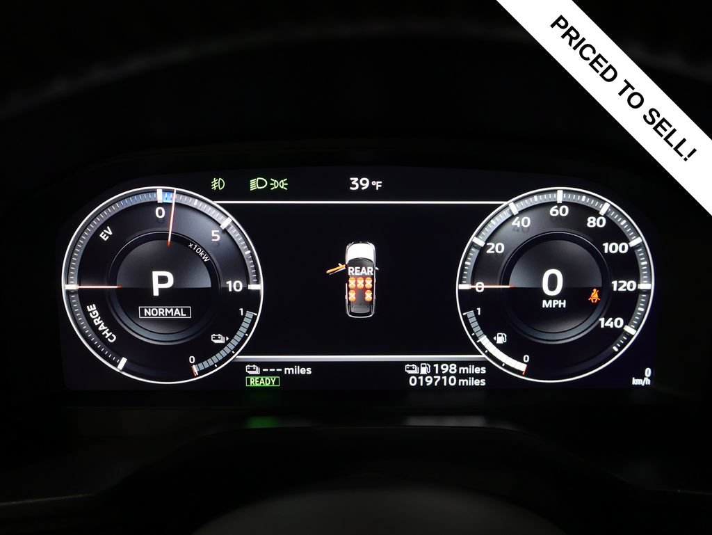 Used 2024 Mitsubishi Outlander SEL AWD/4WD image 2