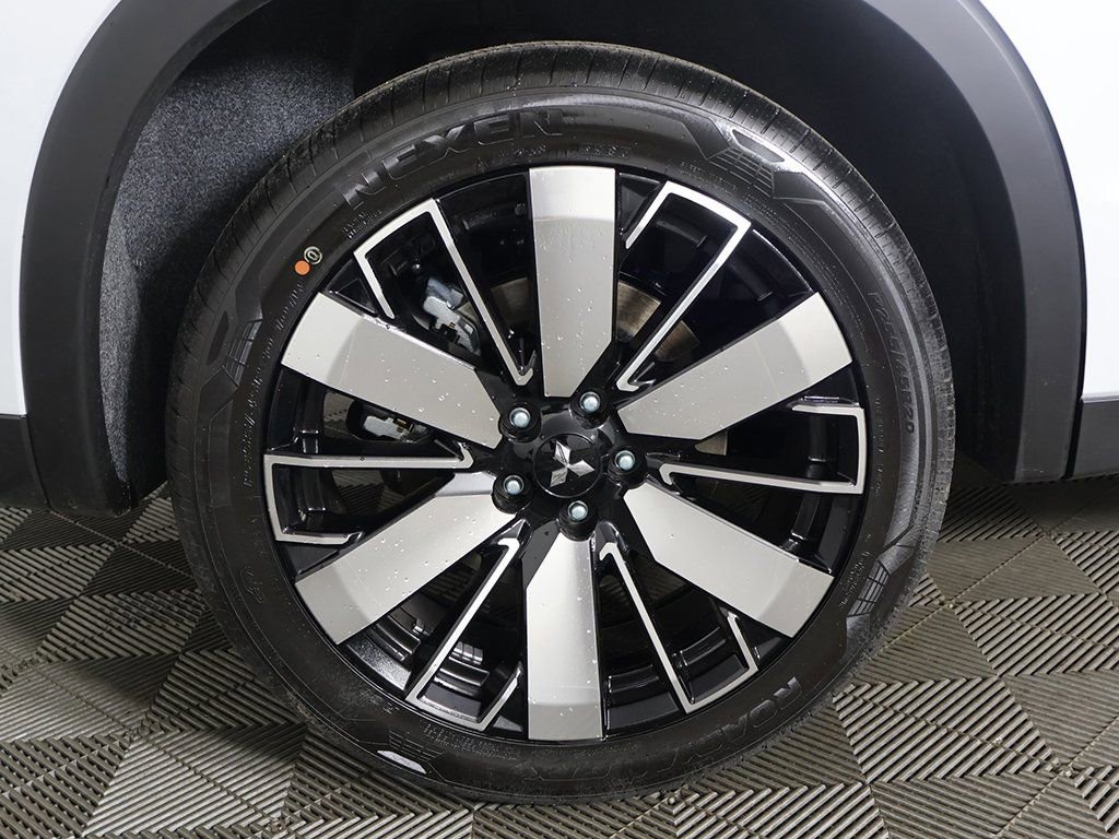 New 2026 Mitsubishi Outlander SE FWD image 23