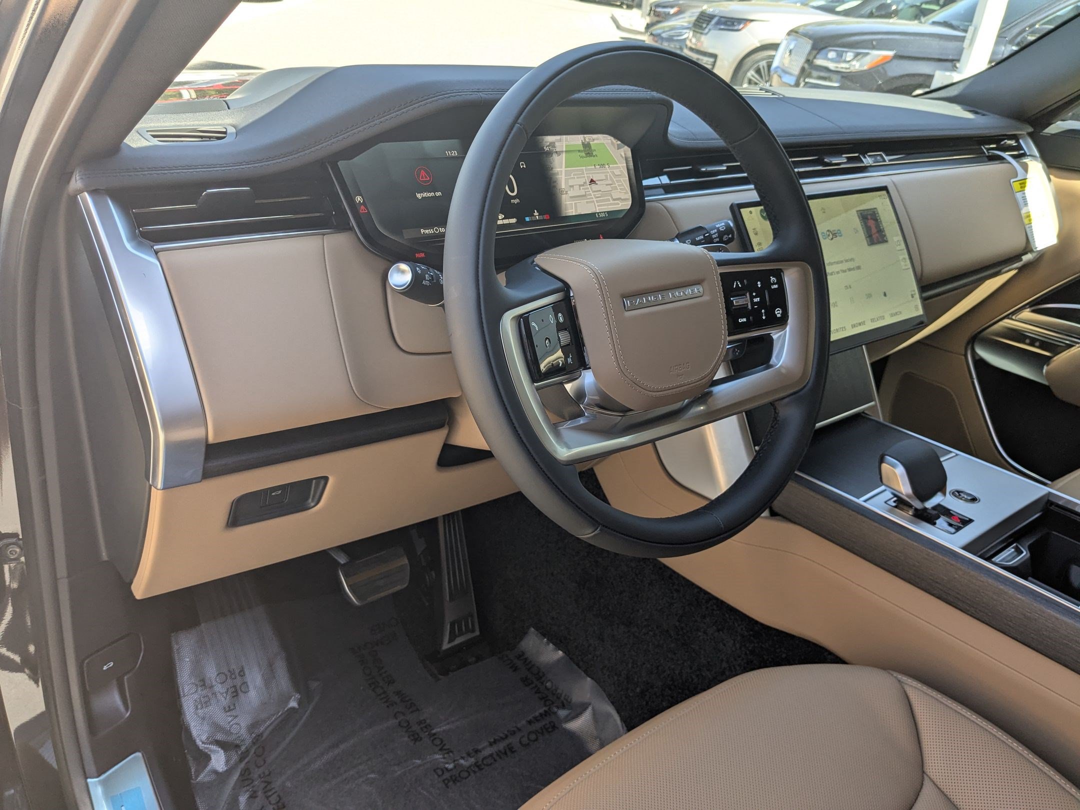 New 2026 Land Rover Range Rover SE AWD/4WD image 14