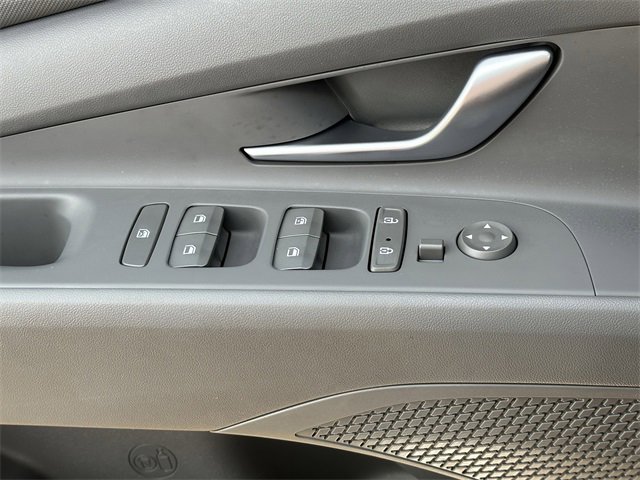 Used 2023 Hyundai Elantra SEL w/ Convenience Package image 23