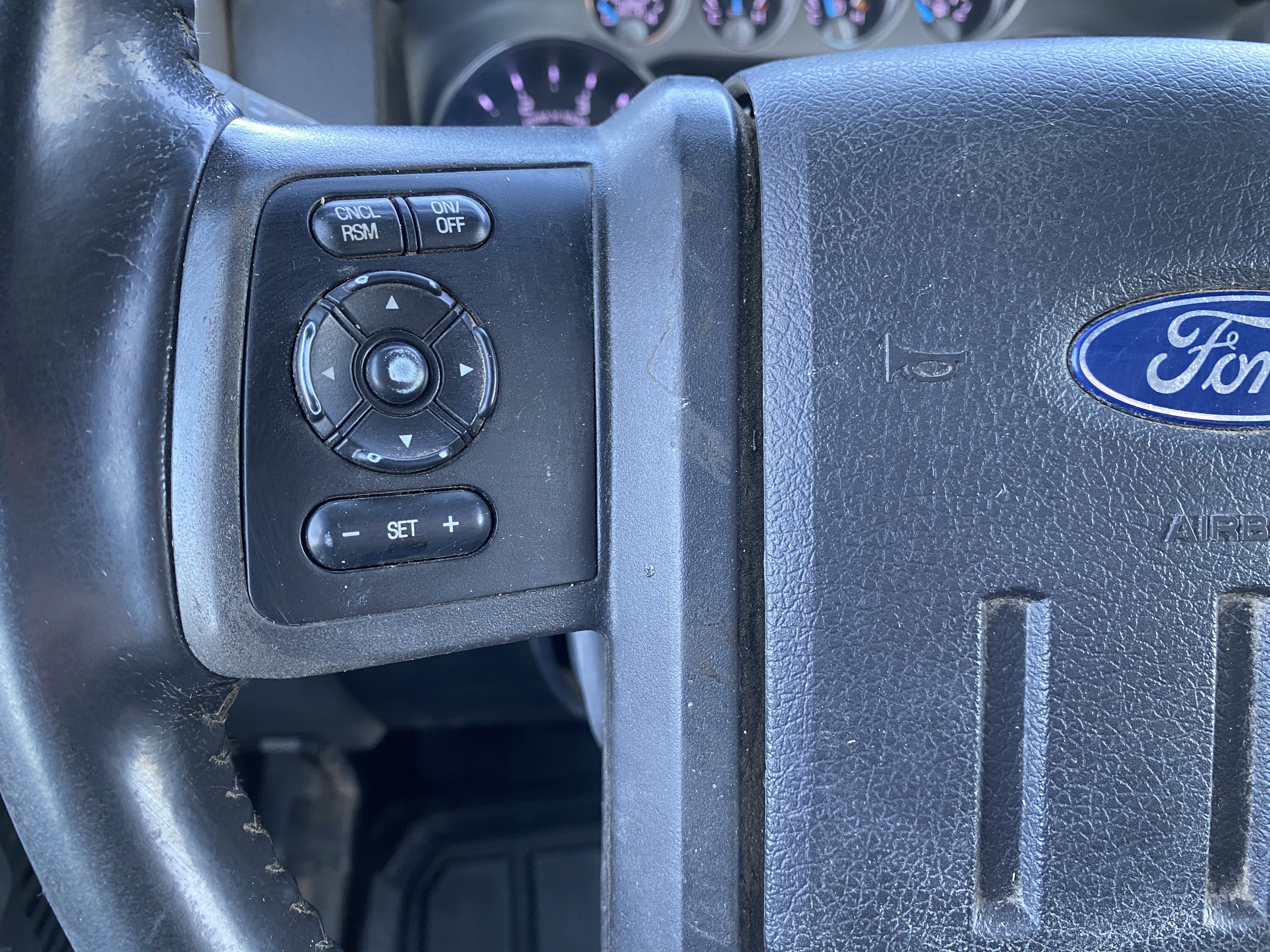 Used 2011 Ford F350 Lariat w/ FX4 4X4 Off-Road Pkg image 21