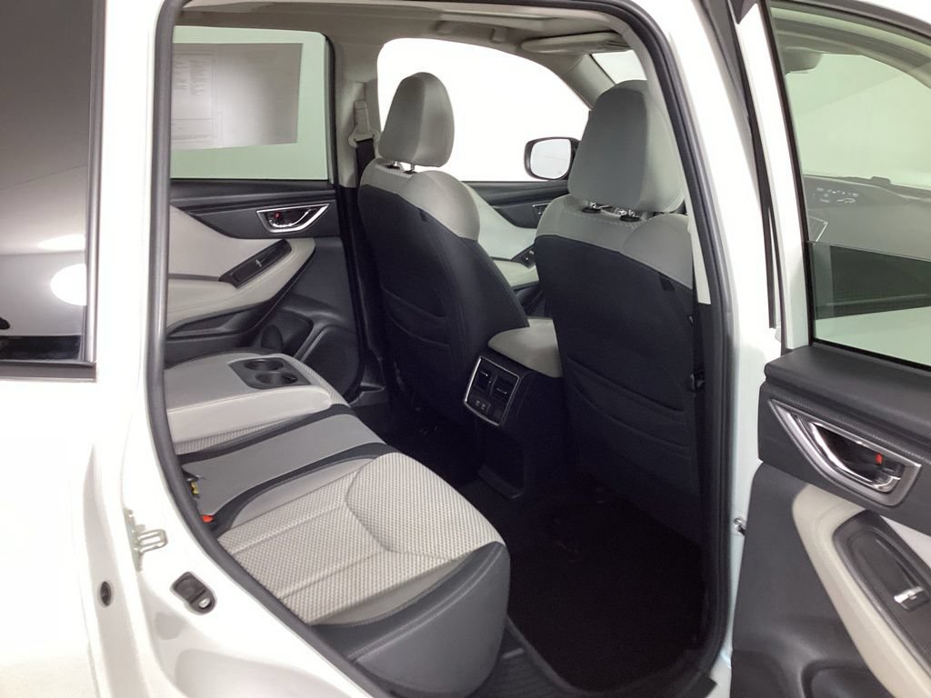 Used 2020 Subaru Forester Premium AWD/4WD image 34