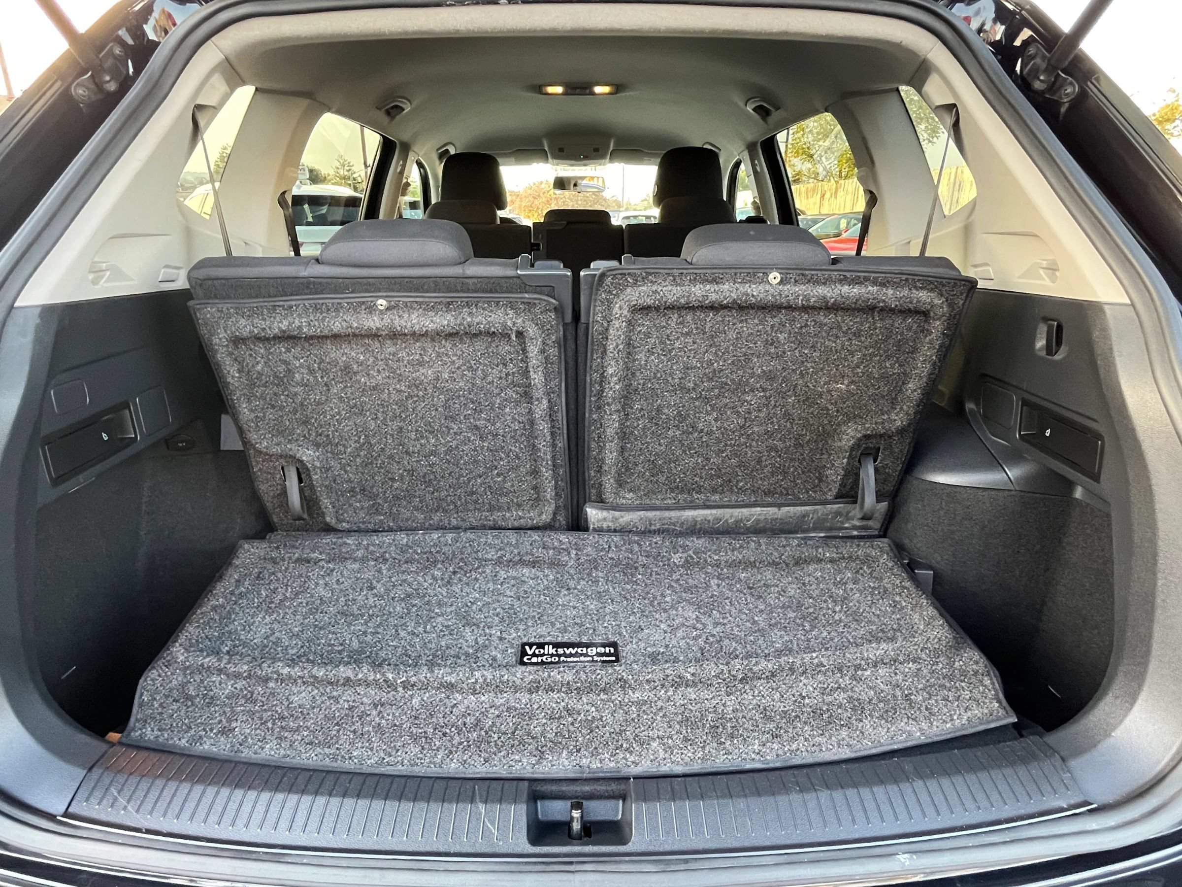 Used 2020 Volkswagen Tiguan S FWD image 18