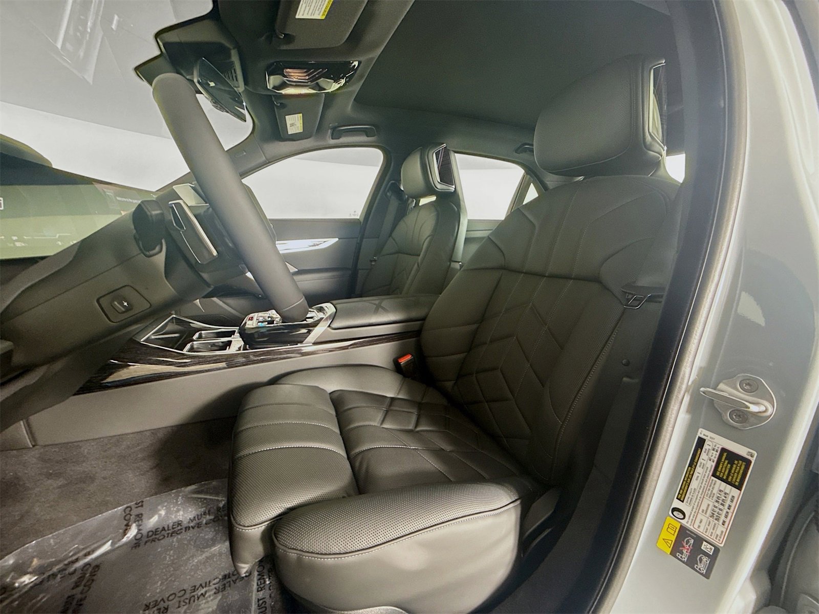 New 2026 BMW i7 eDrive50 w/ M Sport Package image 21