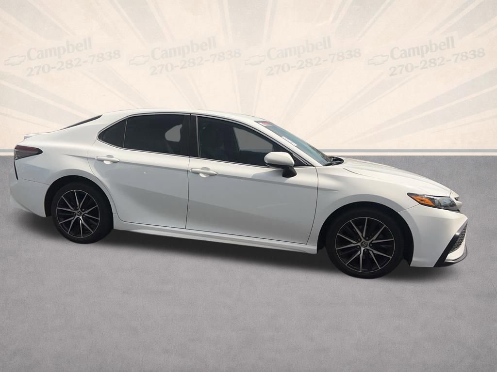 Used 2021 Toyota Camry SE FWD image 9