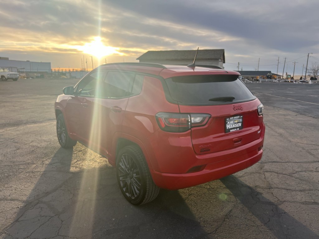 Used 2022 Jeep Compass Limited w/ (RED) Package image 5