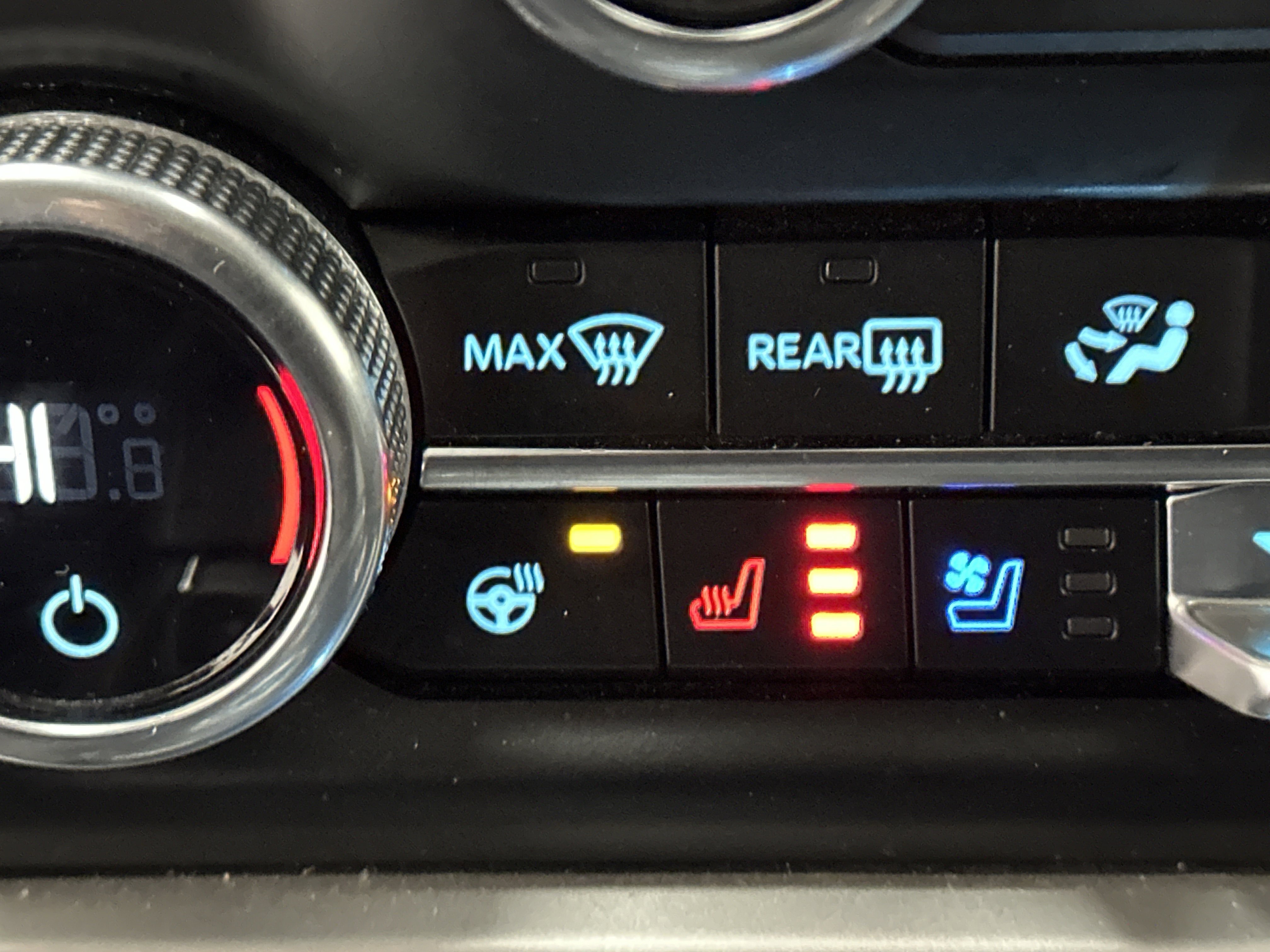 Used 2024 Ford Expedition Max XLT image 40