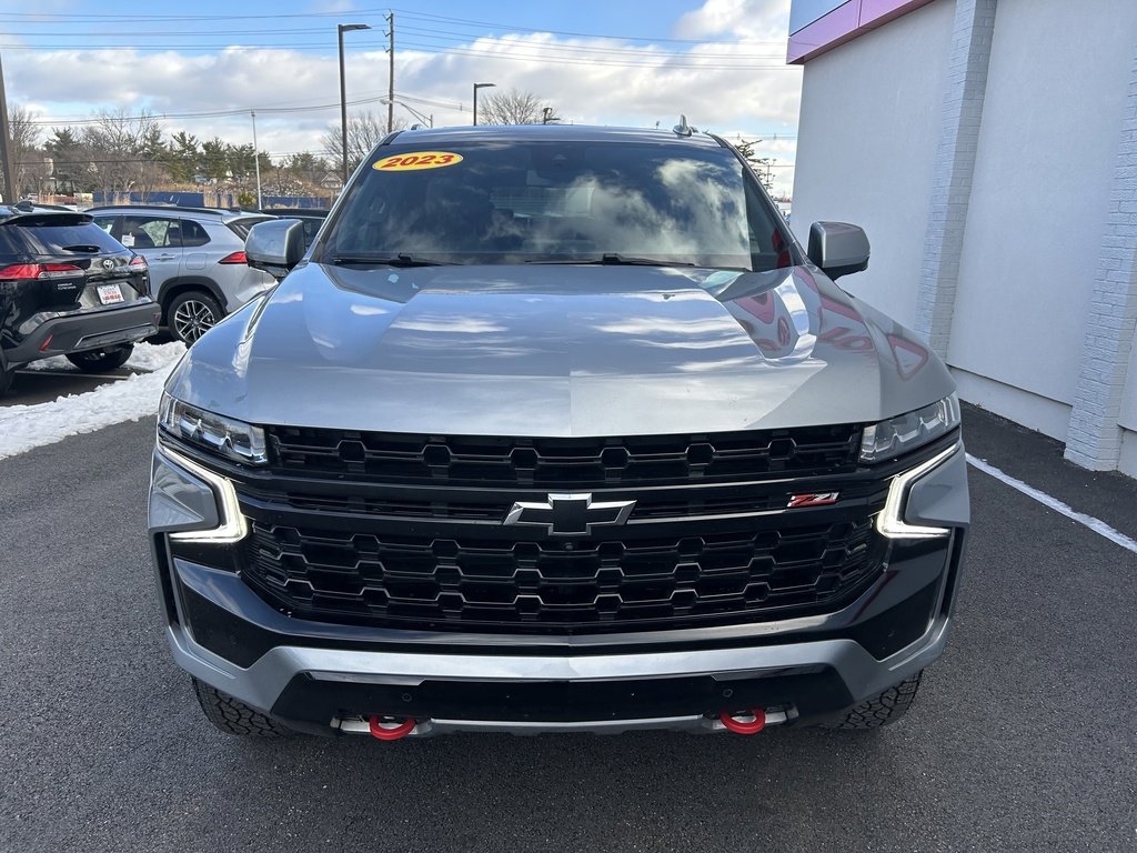 Used 2023 Chevrolet Suburban Z71 w/ Luxury Package image 3