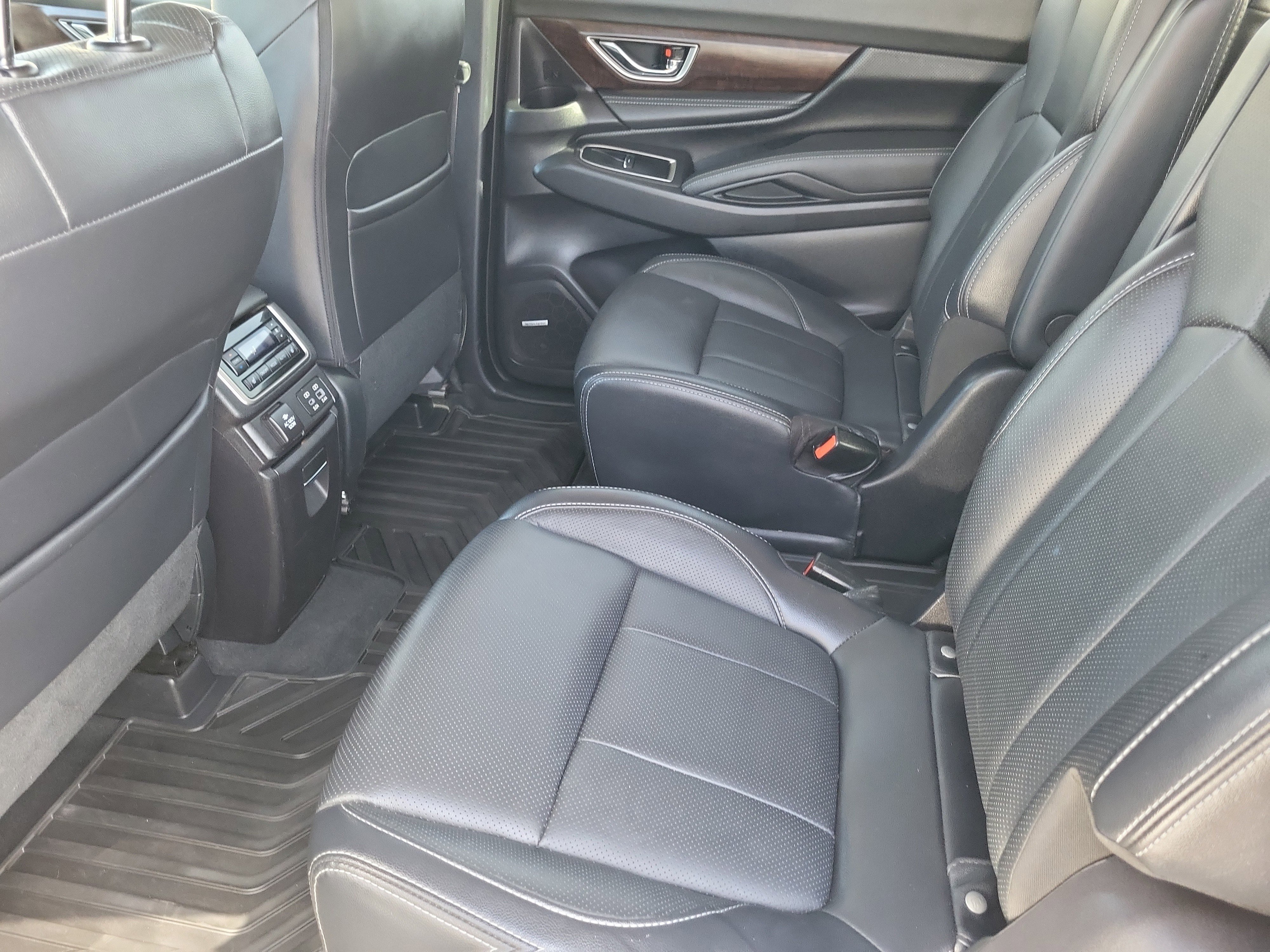 Used 2023 Subaru Ascent Touring image 23