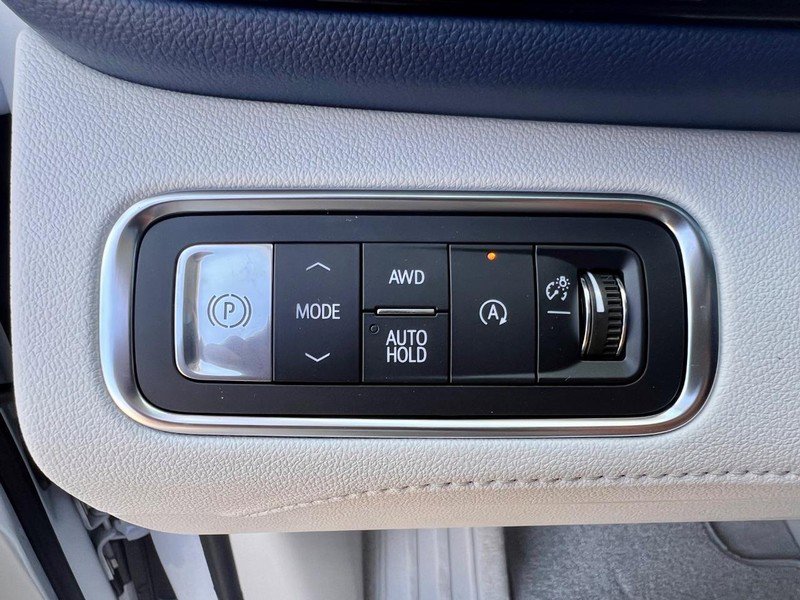 New 2026 Buick Enclave Avenir w/ Super Cruise Package image 27