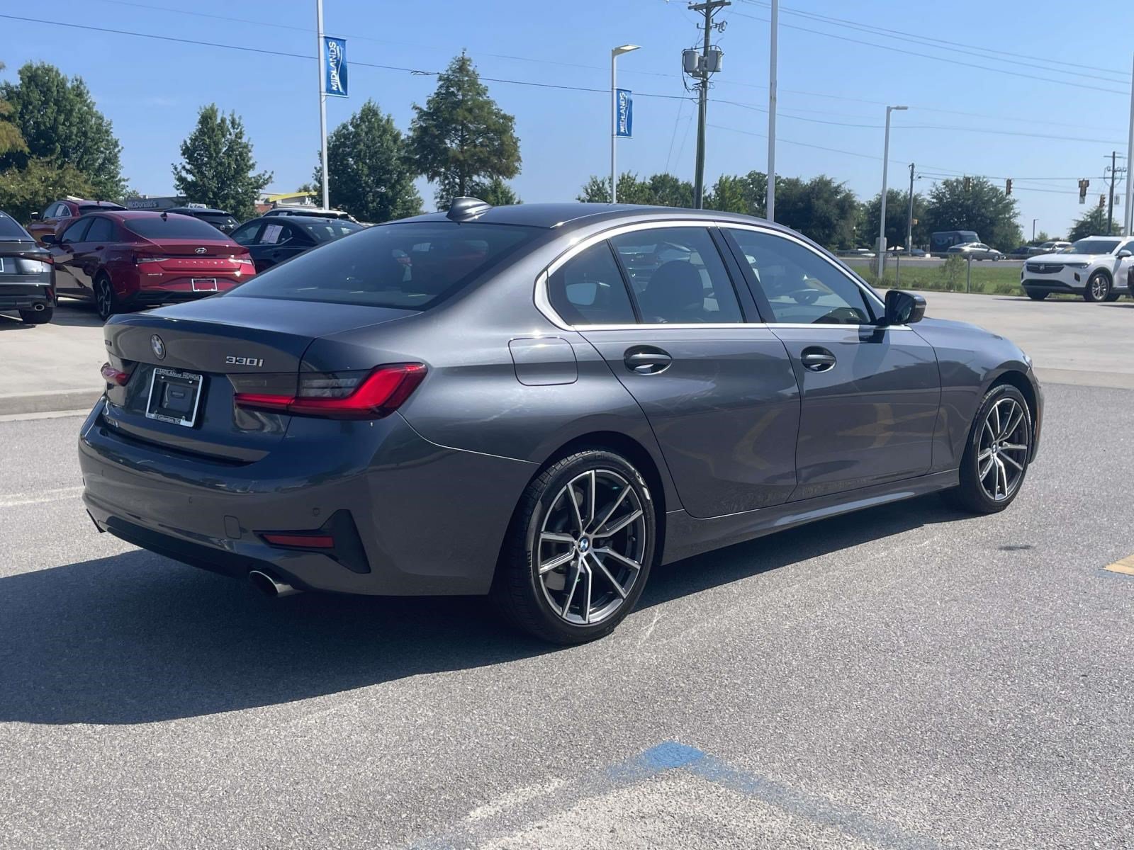 Used 2021 BMW 330i xDrive Sedan w/ Convenience Package AWD/4WD image 6
