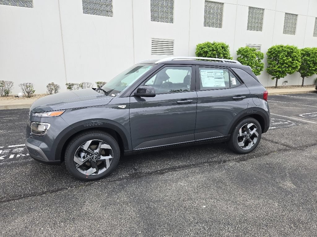 New 2026 Hyundai Venue SEL FWD image 46