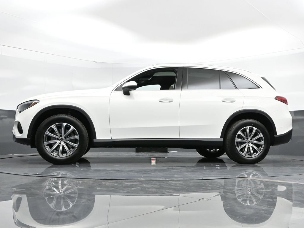 New 2025 Mercedes-Benz GLC 300 4MATIC image 43