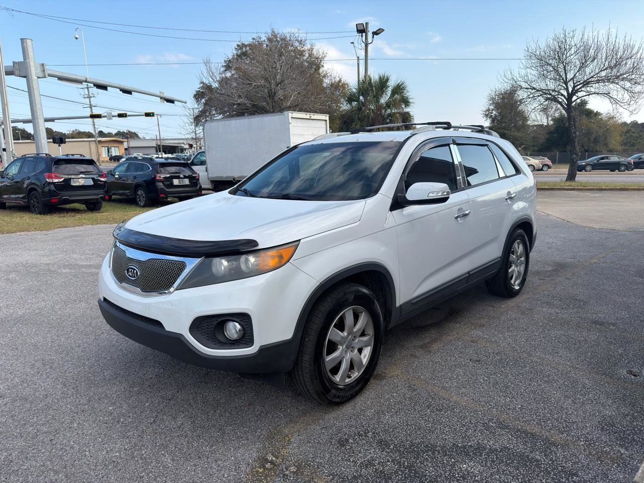 Used 2013 Kia Sorento LX w/ Convenience Pkg image 3